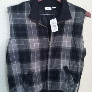 Nice Cato vest nwt